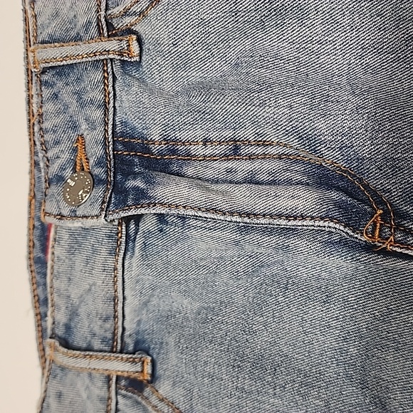 Guess Jean Miniskirt - Picture 3 of 7